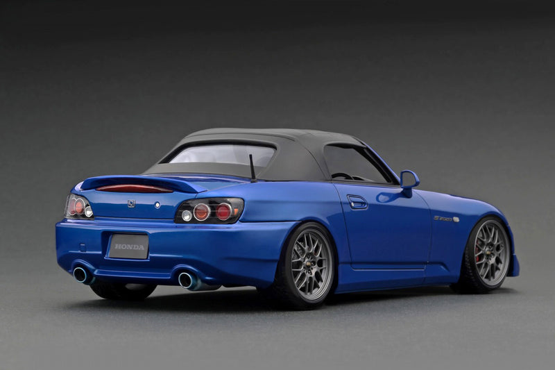 Laden Sie das Bild in Galerie -Viewer, ignition model 1/18 Honda S2000 (AP2) Blue Metallic
