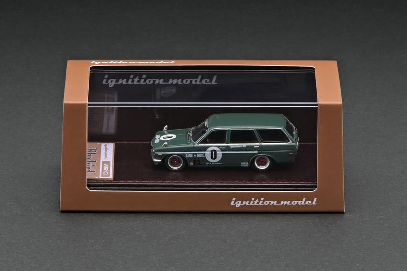 Laden Sie das Bild in Galerie -Viewer, ignition model 1/64 Datsun Bluebird (510) Wagon Green
