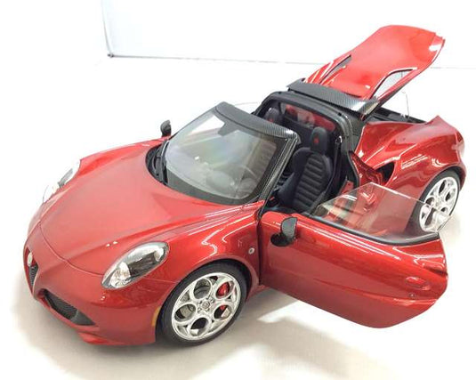 AUTOART Alfa Romeo 4C Spider 1/18 (Doors/Engine Hood Open, Bonnet Closed)– Used