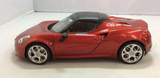 AUTOART Alfa Romeo 4C Spider 1/18 (Doors/Engine Hood Open, Bonnet Closed)– Used
