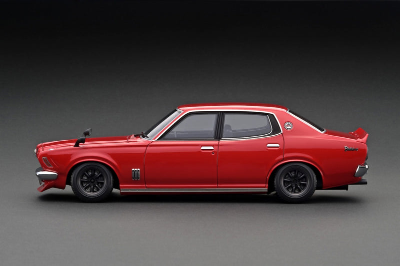 Laden Sie das Bild in Galerie -Viewer, Pre-order Ignition Model 1/18 Datsun Bluebird (510) Red
