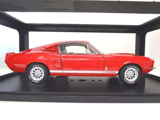 AUTOart "MILLENNIUM" 1/18 1967 Shelby Mustang GT500 (Red/White) Scale Car– Used