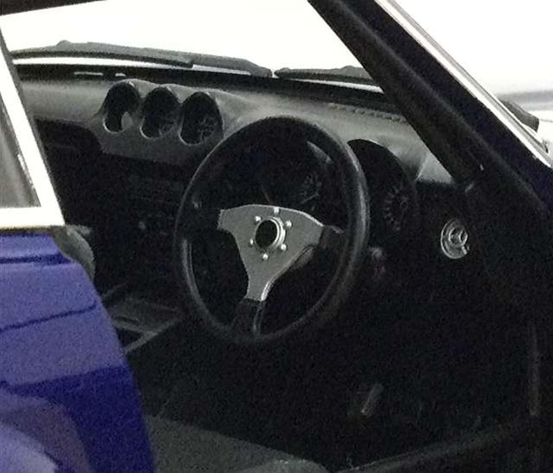 Carica immagine in Galleria Viewer, AUTOart 77451 Nissan Fairlady Z (S30) &quot;Devil Z&quot; 1/18 Scale Model Car– Used
