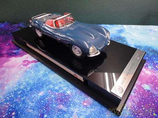 AMALGAM 1/18 Jaguar XKSS Scale Model Car– Used