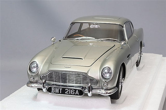 AUTOart 1/18 Aston Martin DB5 