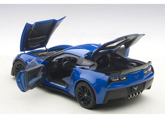 Carica immagine in Galleria Viewer, AUTOart 1/18 Chevrolet Corvette C7 Z06 Metallic Blue
