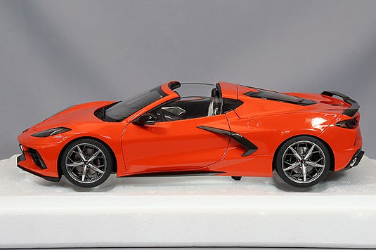 AUTOart 1/18 Chevrolet Corvette C8 Stingray Z51 Orange