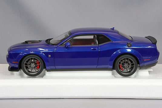 AUTOart 1/18 Dodge Challenger R/T Scat Pack Widebody 2022 Indigo Blue (Metallic Blue)