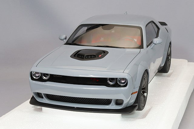 AUTOart 1/18 Dodge Challenger R/T Scat Pack Widebody 2022 Smoke Show (Gray)