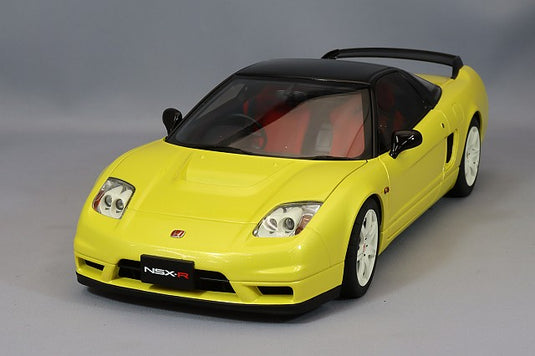 AUTOart 1/18 Honda NSX-R (NA2) Indy Yellow Pearl