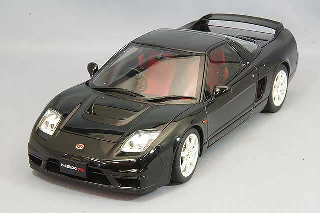 AUTOart 1/18 Honda NSX-R (NA2) Berlina Black