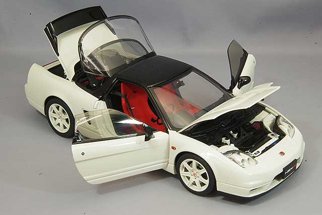 Carica immagine in Galleria Viewer, AUTOart 1/18 Honda NSX-R (NA2) Championship White
