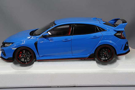 AUTOart 1/18 Honda Civic Type R (FK8) 2021 Racing Blue Pearl