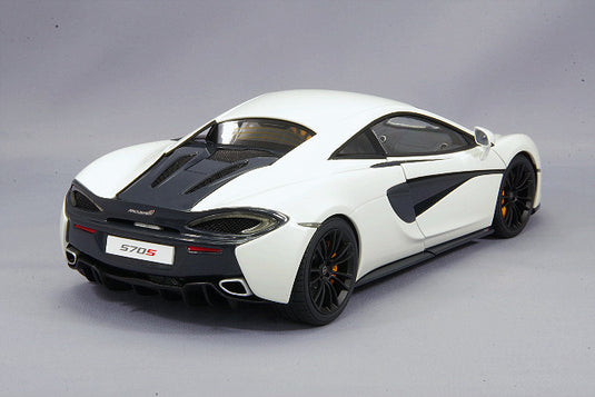 AUTOart 1/18 McLaren 570S White