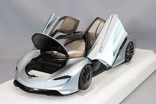 AUTOart 1/18 McLaren Speedtail Metallic Light Blue