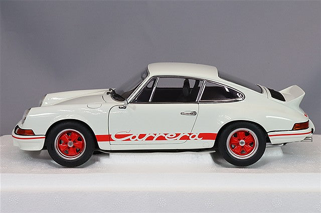 Laden Sie das Bild in Galerie -Viewer, AUTOart 1/18 Porsche 911 Carrera 2.7 RS Grand Prix White / Red Stripe
