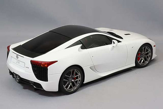 AUTOart 1/18 Lexus LFA Whitest White / Black Carbon