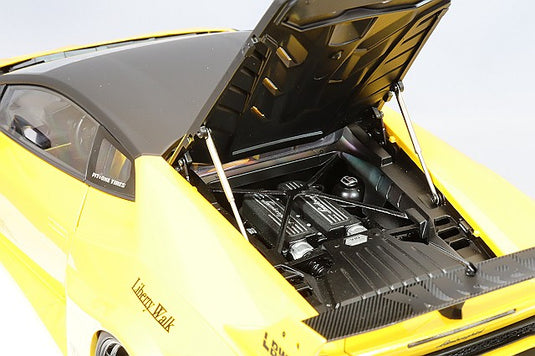 AUTOart 1/18 Liberty Walk LB-SILHOUETTE WORKS Lamborghini Huracan GT Metallic Yellow