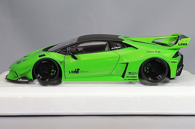 Carica immagine in Galleria Viewer, AUTOart 1/18 Liberty Walk LB-SILHOUETTE WORKS Lamborghini Huracan GT Pearl Green
