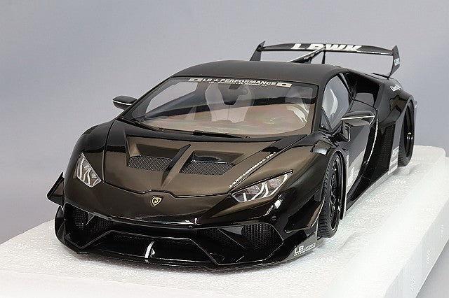 AUTOart 1/18 Liberty Walk LB-SILHOUETTE WORKS Lamborghini Huracan GT Black