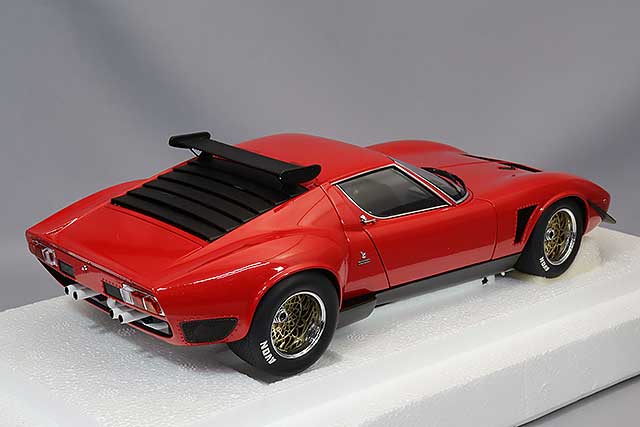 Carica immagine in Galleria Viewer, AUTOart 1/18 Lamborghini Miura SVR Jota Red

