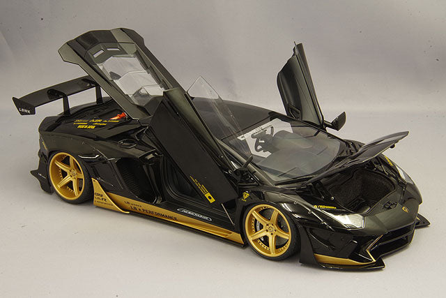 Laden Sie das Bild in Galerie -Viewer, AUTOart 1/18 Liberty Walk LB-WORKS Lamborghini Aventador Limited Edition Black / Gold Accent
