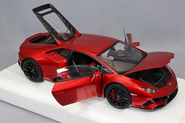Carica immagine in Galleria Viewer, AUTOart 1/18 Lamborghini Huracan EVO Pearl Red
