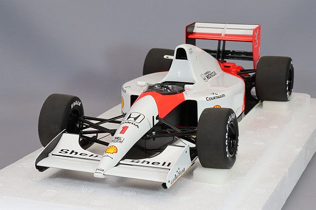 AUTOart 1/18 McLaren Honda MP4/6 F1 1991 Japan GP #1 A. Senna