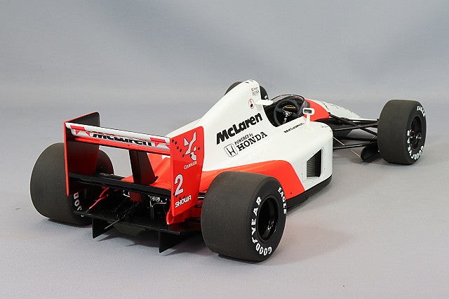 Carica immagine in Galleria Viewer, AUTOart 1/18 McLaren Honda MP4/6 1991 Japan GP #2 G. Berger (with McLaren Logo)

