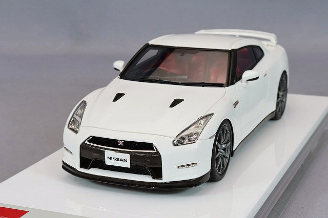 EIDOLON 1/43 Nissan GT-R 2014 Brilliant White Pearl