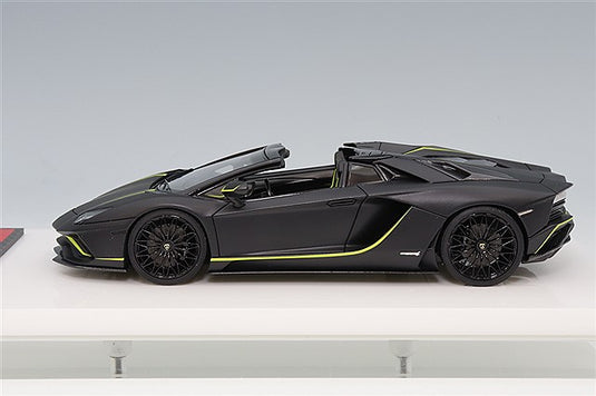 EIDOLON 1/43 Lamborghini Aventador S Roadster Japan Ltd. Edition 2021 Nero Pulso / Green Stripe
