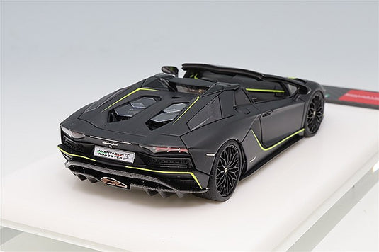 EIDOLON 1/43 Lamborghini Aventador S Roadster Japan Ltd. Edition 2021 Nero Pulso / Green Stripe