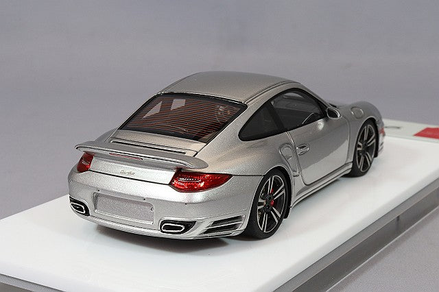 Cargue la imagen en el visor de la galería, EIDOLON 1/43 Porsche 911 (997.2) Turbo 2010 GT Silver Metallic
