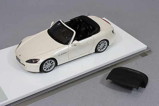 EIDOLON 1/43 Honda S2000 (AP2) 2005 Platinum White Pearl