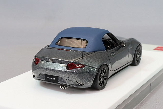 Cargue la imagen en el visor de la galería, EIDOLON 1/43 Mazda Roadster (ND) 990S Machine Gray Metallic
