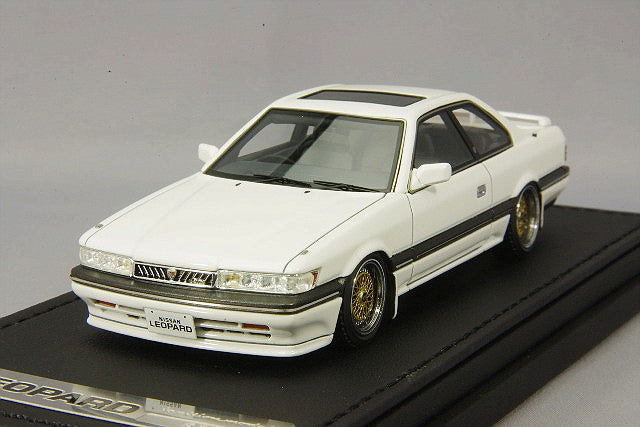 Ignition Model 1/43 Nissan Leopard 2.0 XS (F31) White w/ BBS RS Mesh Type 17-inch Wheels IG0409