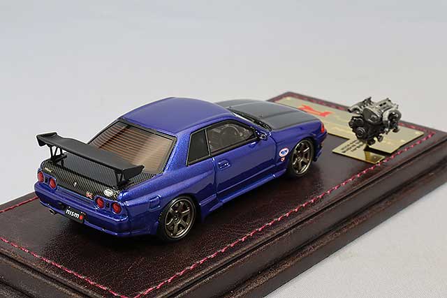 Laden Sie das Bild in Galerie -Viewer, Overseas Model Ignition Model 1/64 Nissan Skyline GT-R Nismo (R32) Blue Metallic with Engine IG2689
