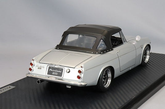 ignition model 1/18 Datsun Fairlady 2000 (SR311) Silver