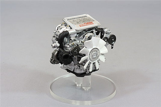 Ignition Model 1/18 Pandem RX-7 (FC3S) White w/ CE28N Type 18-inch Wheels (Bronze) & 13B Rotary Engine IG2918