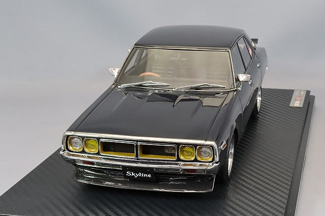 Ignition Model 1/18 Nissan Skyline 2000 GT-X (GC110) Black Metallic w/ Yayoi 14-inch Wheels (Polished/Gold) IG3269