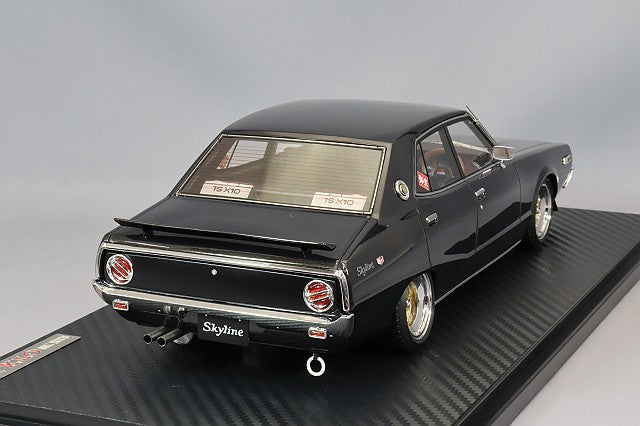 Carica immagine in Galleria Viewer, Ignition Model 1/18 Nissan Skyline 2000 GT-X (GC110) Black Metallic w/ Yayoi 14-inch Wheels (Polished/Gold) IG3269
