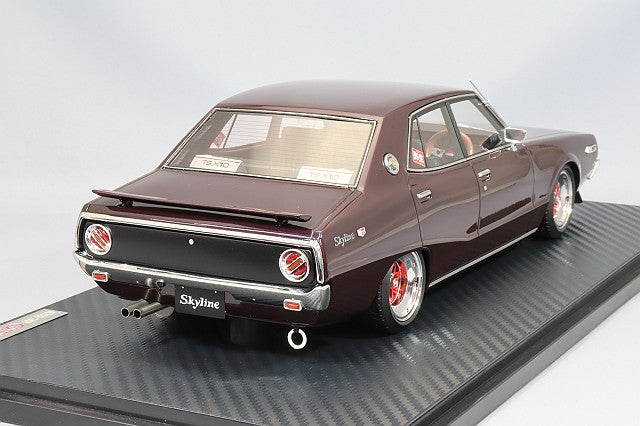 Carica immagine in Galleria Viewer, Ignition Model 1/18 Nissan Skyline 2000 GT-X (GC110) Purple w/ Yayoi 14-inch Wheels (Polished/Pink) IG3270

