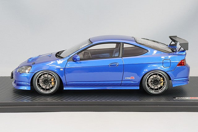 Carica immagine in Galleria Viewer, Ignition Model 1/18 Honda Integra (DC5) Type R Blue Metallic w/ CE28N Type 18-inch Wheels (Polished/Gunmetal) IG3326
