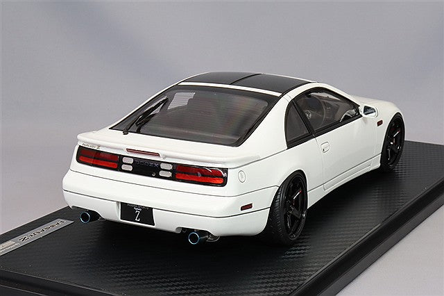 Carica immagine in Galleria Viewer, Ignition Model 1/18 Nissan Fairlady Z (Z32) 2by2 White w/ Nismo LMGT4 18-inch Wheels (Black) IG3424
