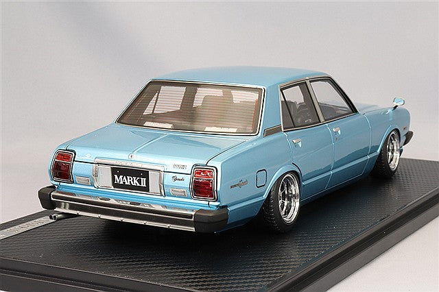 Carica immagine in Galleria Viewer, Ignition Model 1/18 Toyota Mark II Sedan Grande (MX41) Light Blue Metallic w/ Hayashi Street 14-inch Wheels IG3432
