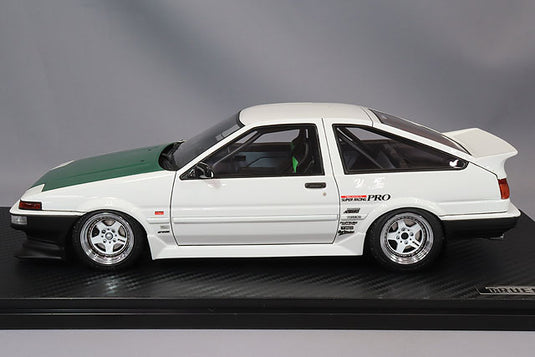 Ignition Model 1/18 Toyota Sprinter Trueno (AE86) 3-Door TK-Street Ver. White w/ Work Meister CR01 Type 15-inch Wheels (Polished & White) IG3489
