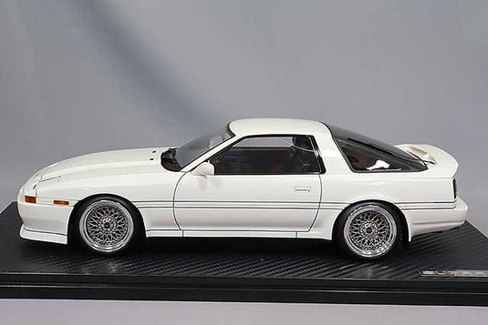 Ignition Model 1/18 Toyota Supra 3.0GT LIMITED (MA70) White IG3516
