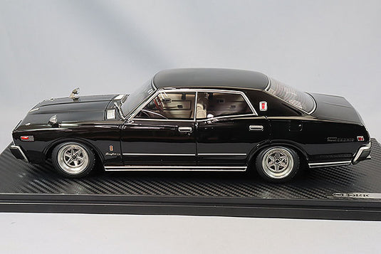 Ignition Model 1/18 Nissan Cedric Brougham (330) Black IG3559