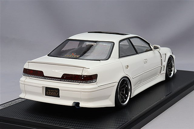 Carica immagine in Galleria Viewer, Ignition Model 1/18 VERTEX JZX100 Mark II White w/ WORK Emotion Type 18-inch Wheels (Polished/Gunmetal) IG3576
