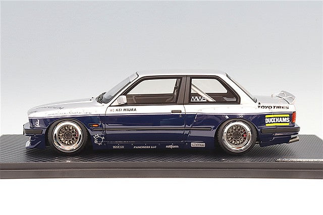 Carica immagine in Galleria Viewer, Ignition Model 1/18 Pandem 30 Silver/Blue w/ Pandem Original Mesh 17-inch Wheels (Polished/Gunmetallic) IG3717

